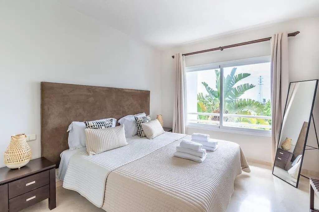 Ar9 Alcazaba Lagoon Estepona